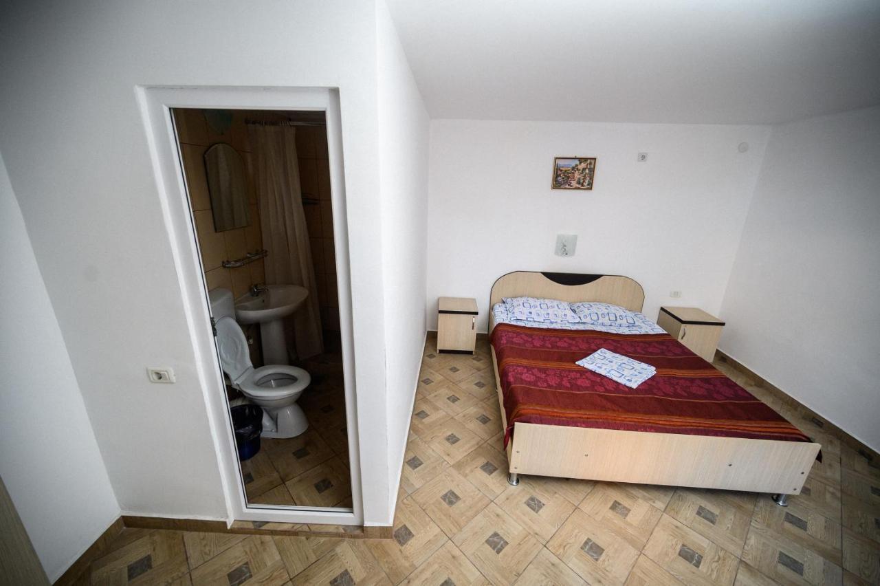 Vila Dora Костінешть Екстер'єр фото